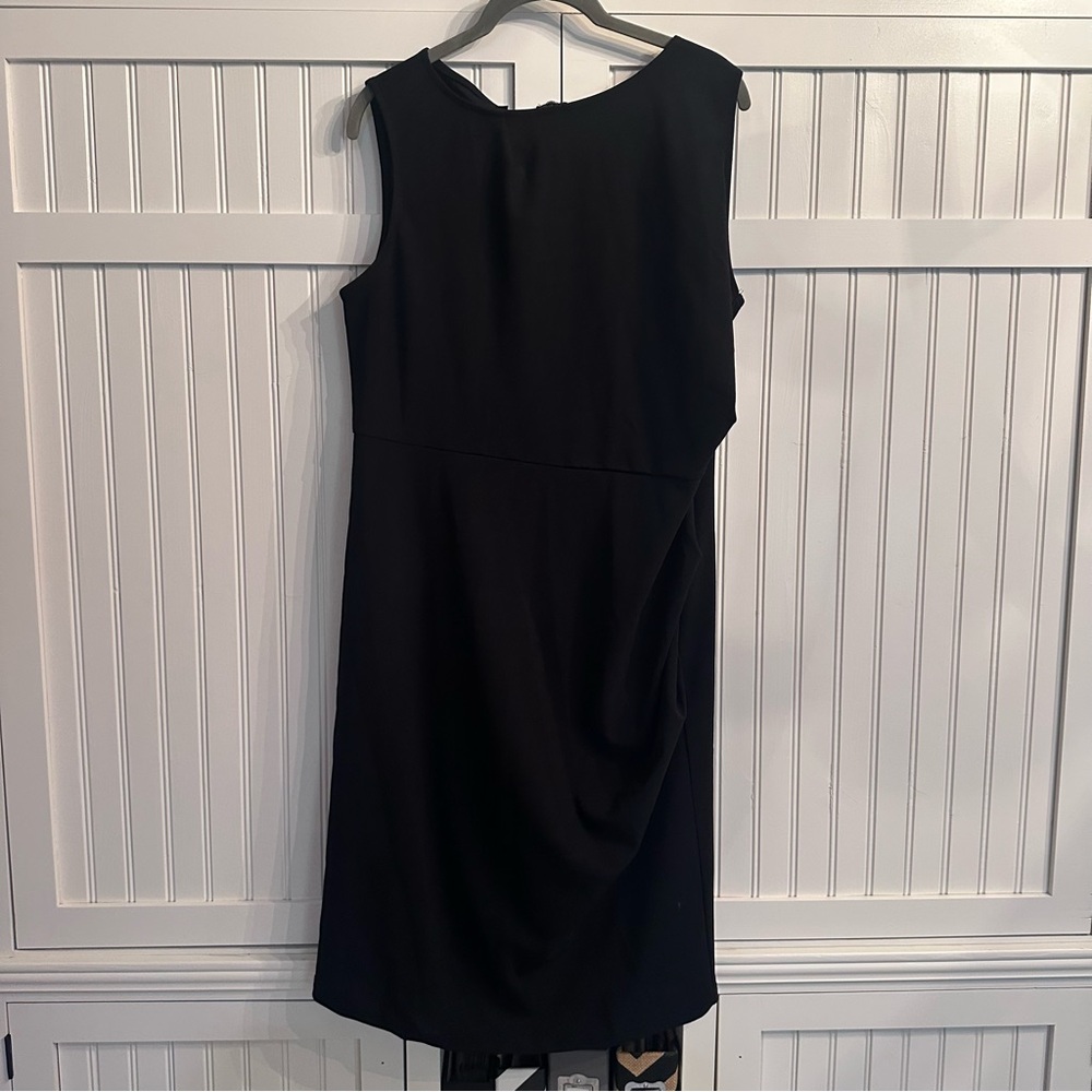 Chic Black Midi Dress